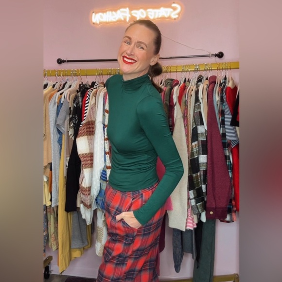 State Of Fashion — join the fun - Picture 2 of 16